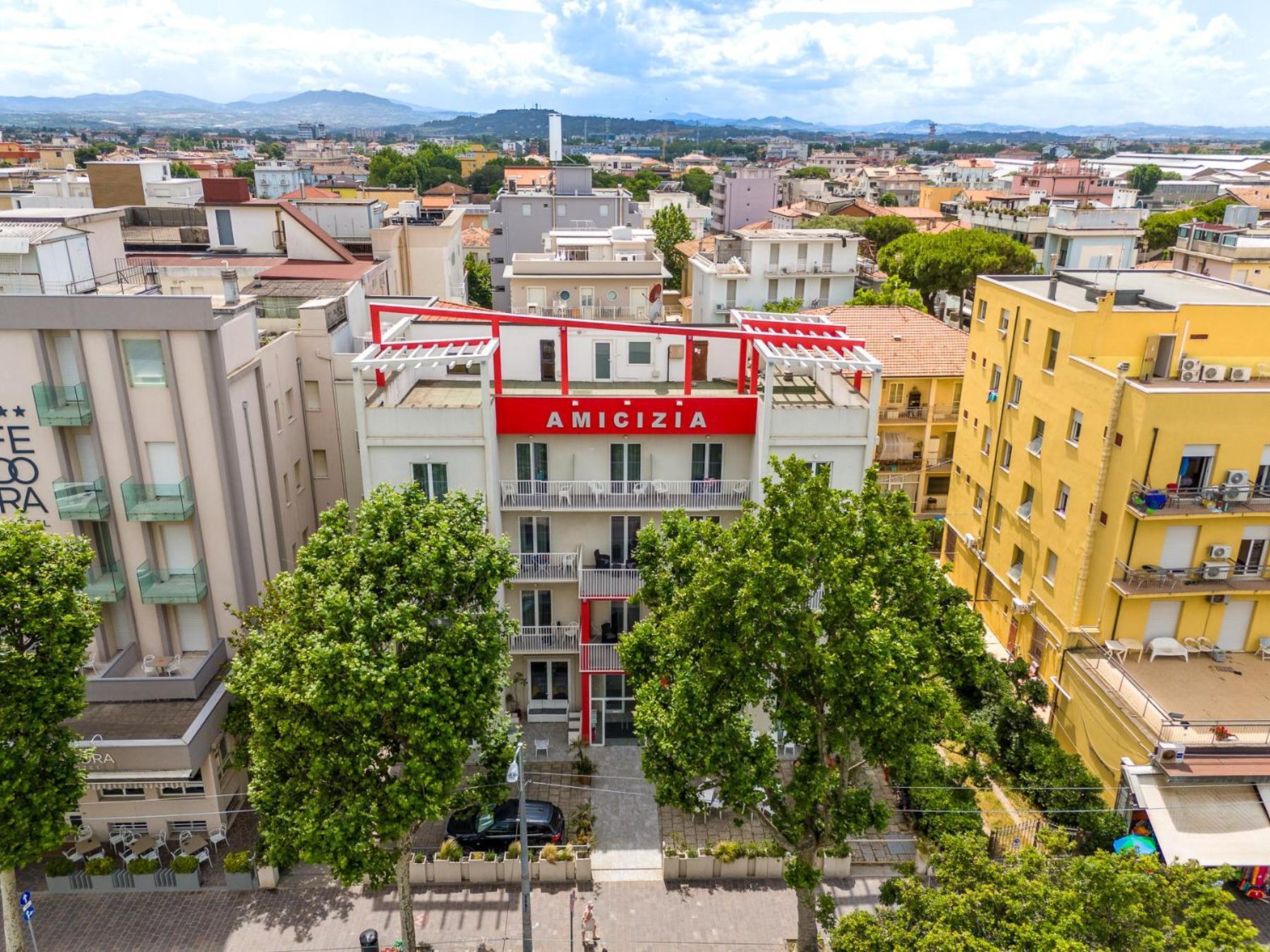 Hotel Amicizia Rimini Exterior photo
